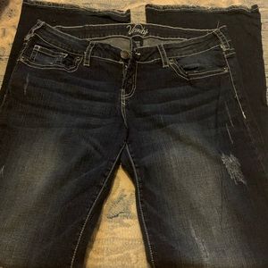 Vanity Dark wash jeans